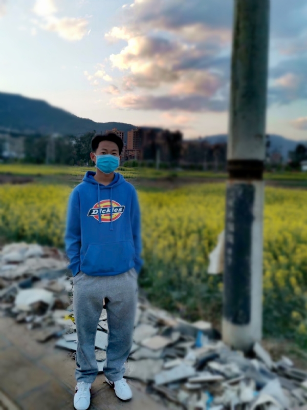 rich的第一张照片--禄劝蓝颜知己交友网